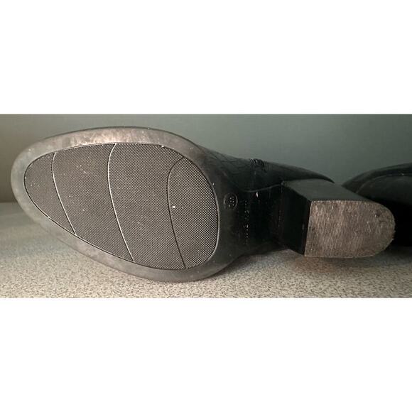 Nine West Size: 7 Vivy Ankle Booties Faux Snakeskin Black Chunky Heel Almond Toe - Picture 8 of 11